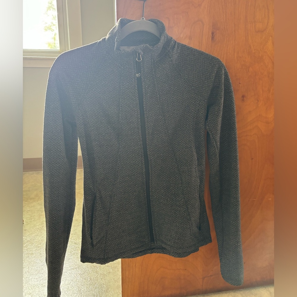 Athleta Women’s Full zip top, Charcoal. Women’s size XS.